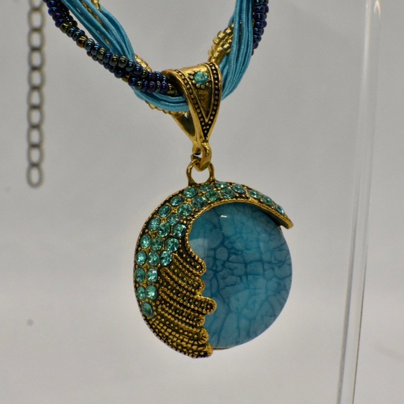 Layered Necklace! - Picture 10 of 10